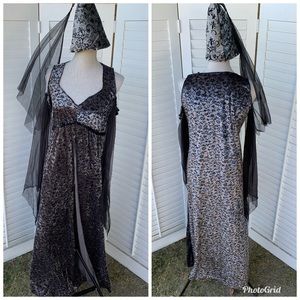 Lady-in-Waiting Costume